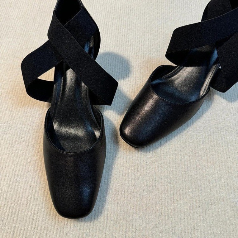 Leather Work Outfit - Sandales à talons carrés en cuir