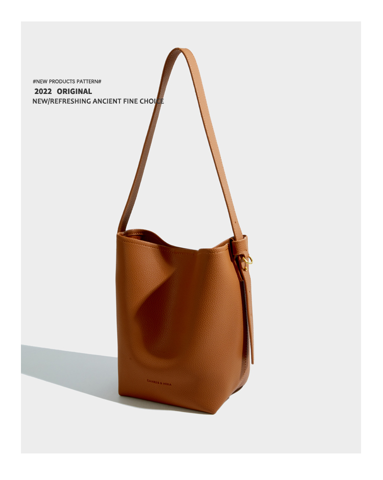 Sac à bandoulière en cuir PU M - Leather Work Duffle avis et prix