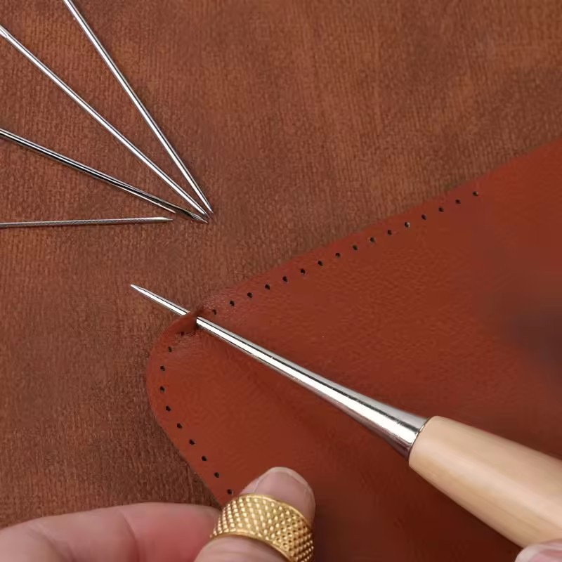 Ensemble de couture en cuir, 1 - Leatherwork Needles avis et prix